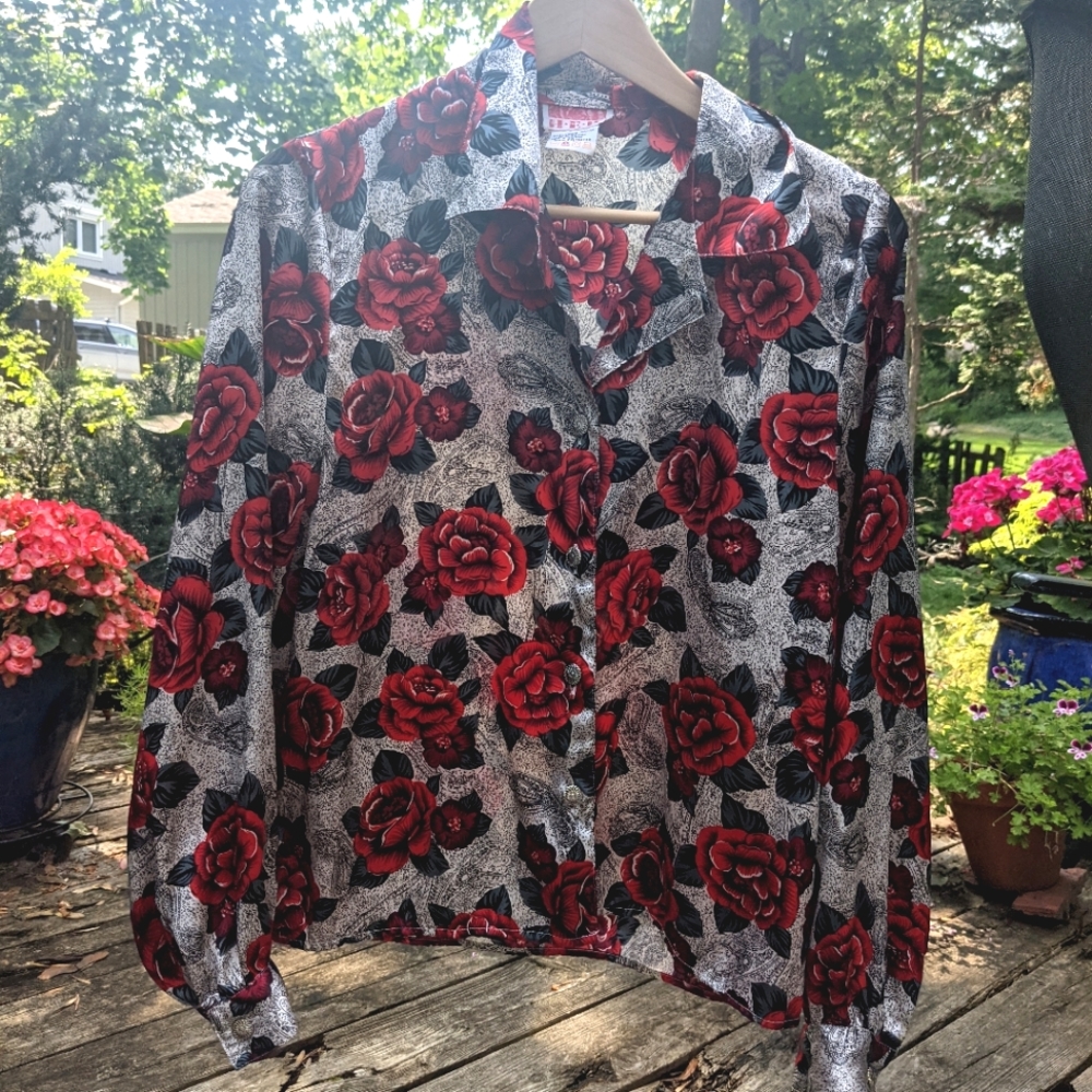 Vintage HER blouse